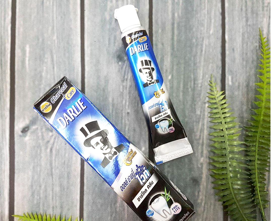 Натуральная Тайская зубная паста с углем Дарли Сияние белизны и бамбуковый уголь Darlie All Shiny White Charcoal Clean купить в Москве и Московской области