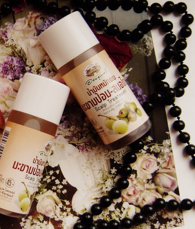 Натуральное органическое масло для лечения кожи головы и волос на основе Эмблики Abhai Herb Makhampom and Samorthai Hair Treatment 45 мл. Таиланд